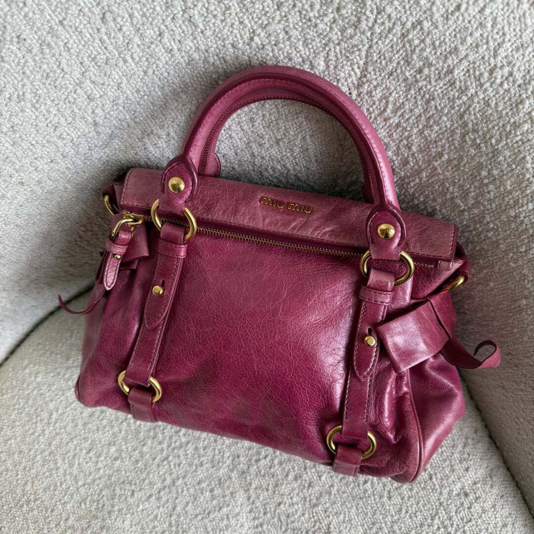 PreOwned Miu Miu Mini Vitello Lux Pink Leather Handbag