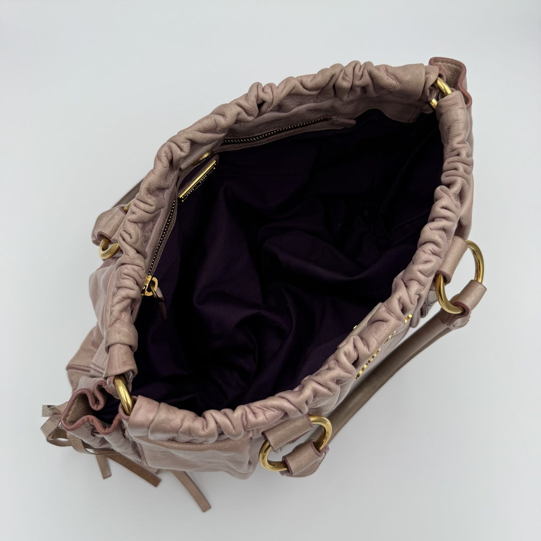 PreOwned Miu Miu Vitello Dusty Pink Leather Handbag