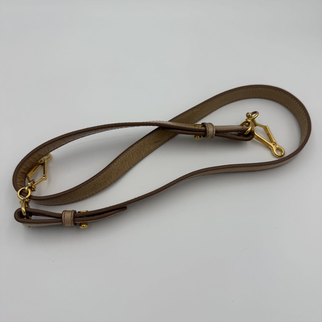 PreOwned Miu Miu Vitello Beige Leather Handbag