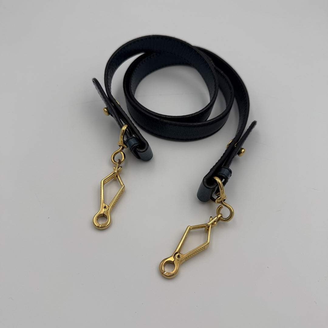 PreOwned Miu Miu Vitello Lux Blue Leather Handbag